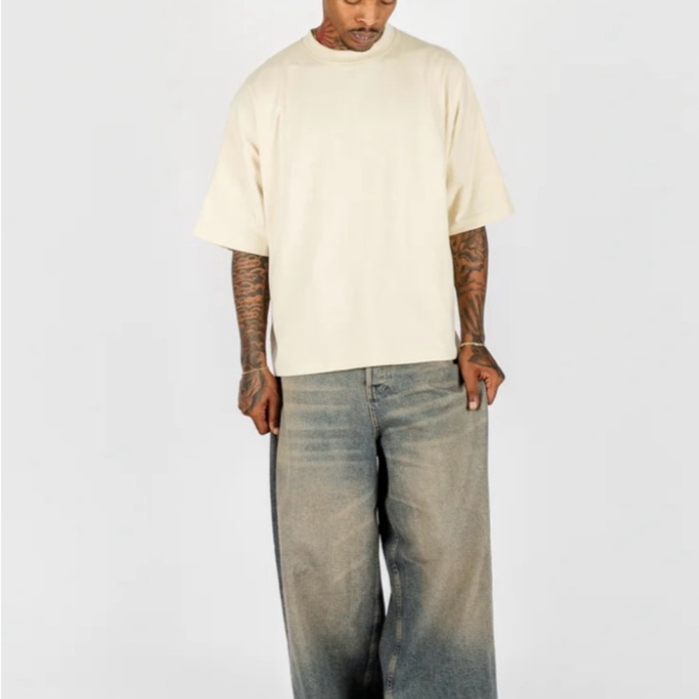 Boxy Classic Beige Oversized T-Shirt | Size M